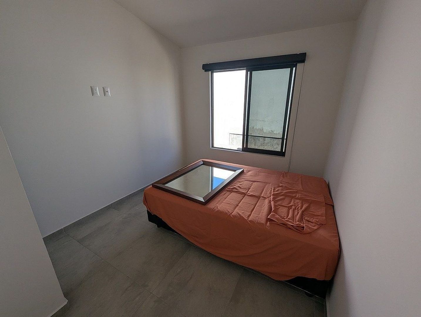 EB-WG9583 (18).jpg