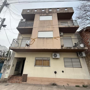 Departamento 2 ambientes , alquiler , Ramos Mejía