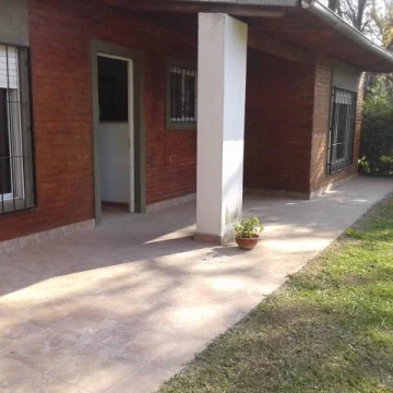 Casa en Profesional Country Club