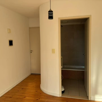 1785759436.jpg