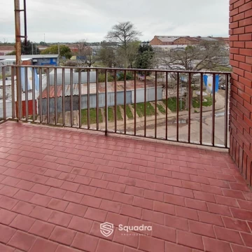 1785769949.jpg