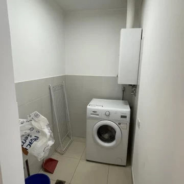 1785770237.jpg