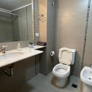 1785770237.jpg