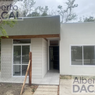 Casa a estrenar 2 dormi en barrio cerrado Garden sobre ruta 36 altura Arturo Segui