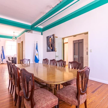 Edificio Comercial en Venta en San Nicolás. Chalet "Muebles Díaz"