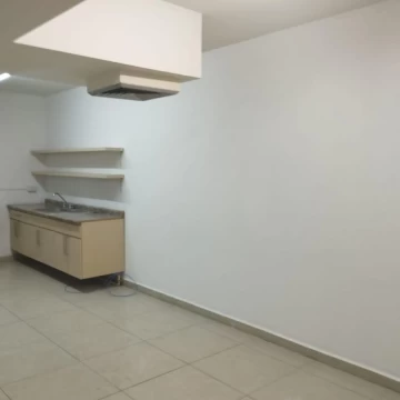 1785788242.jpg