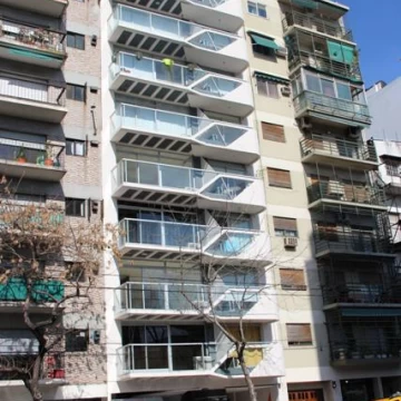 Venta Monoambiente en "L" con balcón corrido, en Palermo, en excelente ubicación