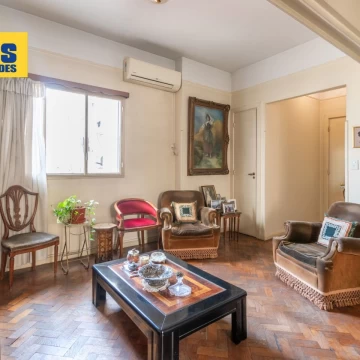 Barracas - Departamento en Venta. 3 Ambientes con dependencia.