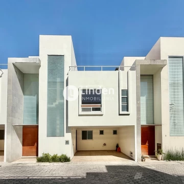 CASA EN VENTA EN MARÍA JOSÉ RESIDENCIAL, ZONA SAN BERNARDINO TLAXCALANCINGO