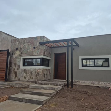 Casa en Venta - A estrenar - Barrio Ciro de Vieytes