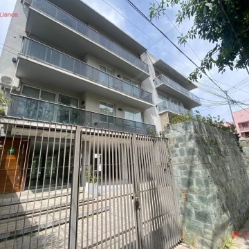 Departamento 2 ambientes en alquiler en Lujan centro, con amenities