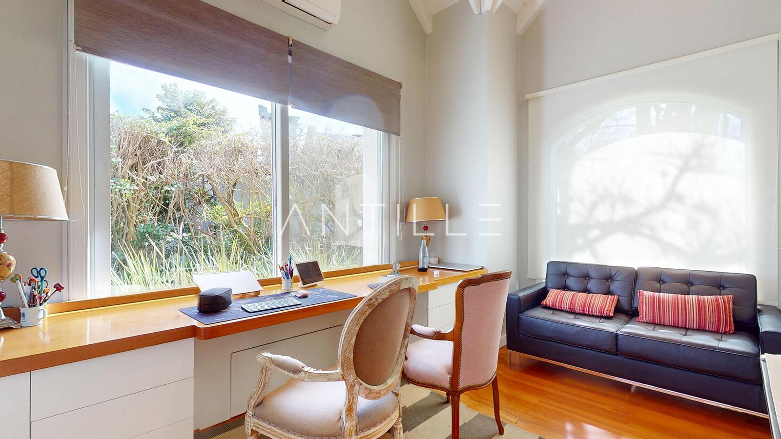 ESCRITORIO 2 CASA EN ABIRL CLUB DE CAMPO, HUDSON
