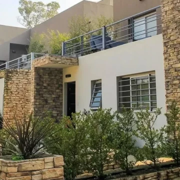 Venta Departamento 3 ambientes cochera (planta baja con oficina posible 4to ambiente) Canning