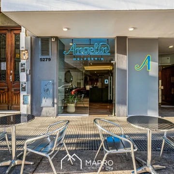 Espectacular Local con frente y vidriera a Avenida Cordoba en venta en Palermo Soho