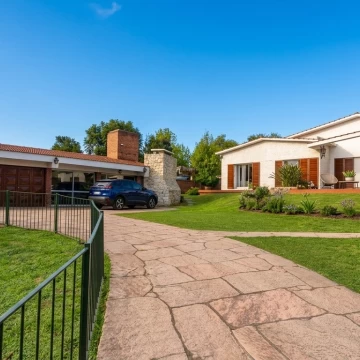 Casa Venta en pasaje canos