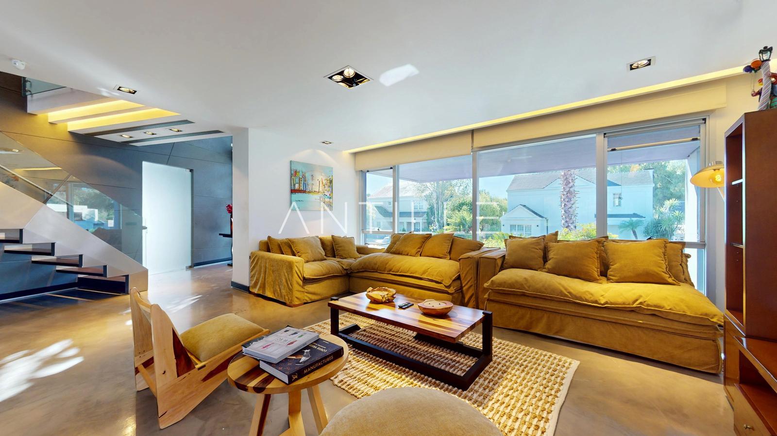 LIVING 1 CASA EN ABRIL CLUB DE CAMPO, HUDSON