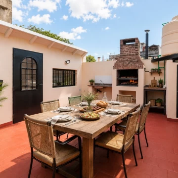 PH tipo casa 4 ambientes sin expensas terraza parrilla Flores