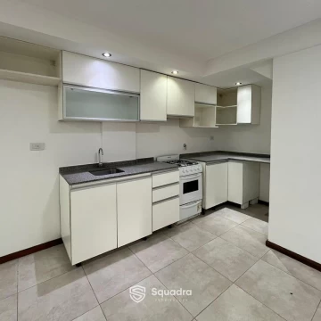 VENTA - PH de dos dormitorios con patio - Barrio Luis Agote, Rosario.