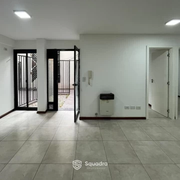 1785870810.jpg