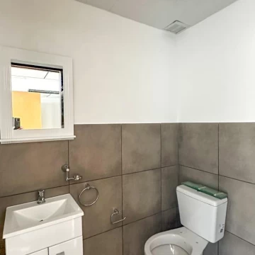 1785874995.jpg