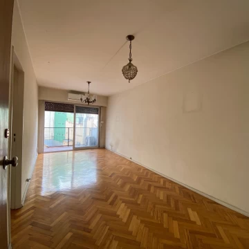 Departamento 2 Ambientes en Venta con Balcón Barrio Norte Recoleta