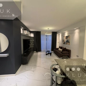 Departamento 5 amb con dependencia y 2 cocheras en Flores