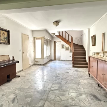 Casa en Venta en Villa Ballester - 4 Dormitorios - Lote: 375 m2