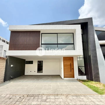 CASA EN VENTA EN PARQUE NAYARIT LOMAS DE ANGELÓPOLIS III