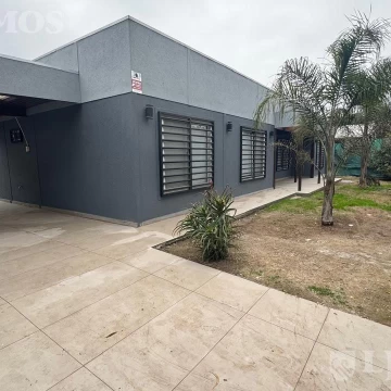 Casa en Barrio El Cazador MB