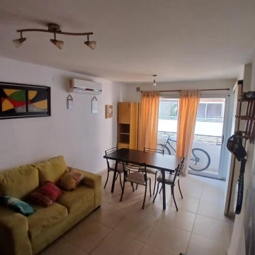 Departamento en General Paz - 24 de Septiembre al 1700