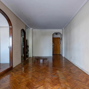 Departamento Apto crédito en venta 4 ambientes 1 Baño, 1 Toilette con Balcón al frente en Almagro