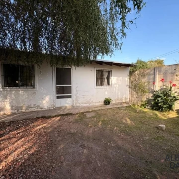 Casa en Venta en 473 E/28 Y 29 City Bell - Alberto Dacal Propiedades