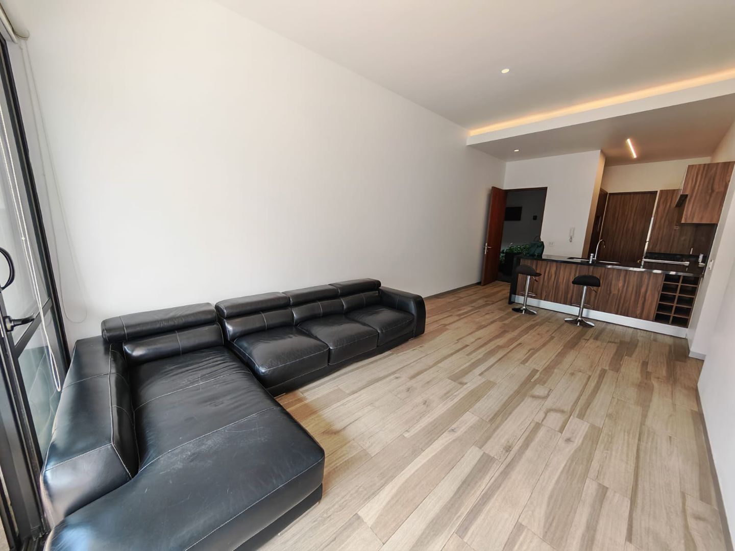 1000112403.jpg