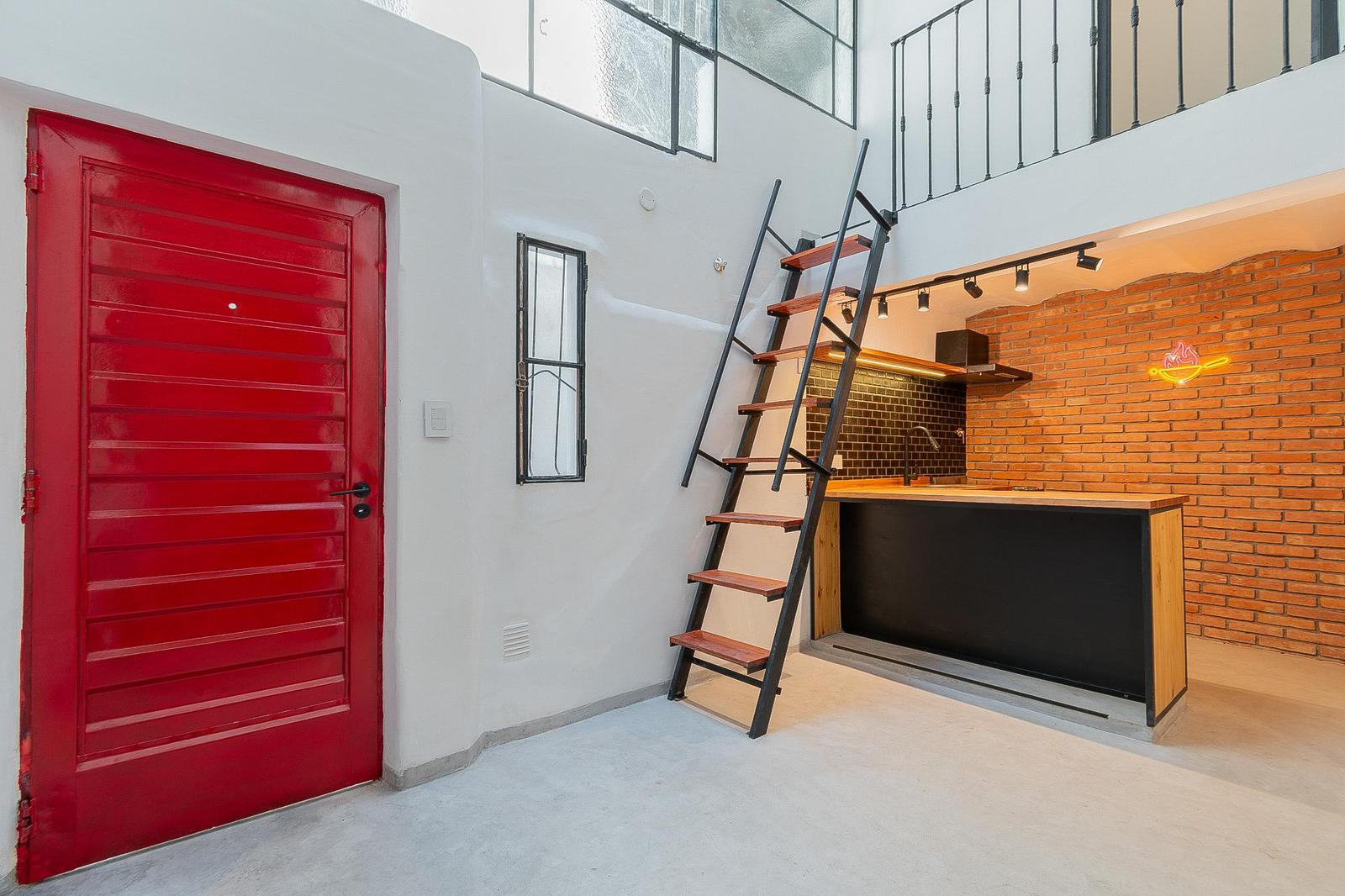 Venta PH 3 Amb San Telmo con lavadero Reciclado