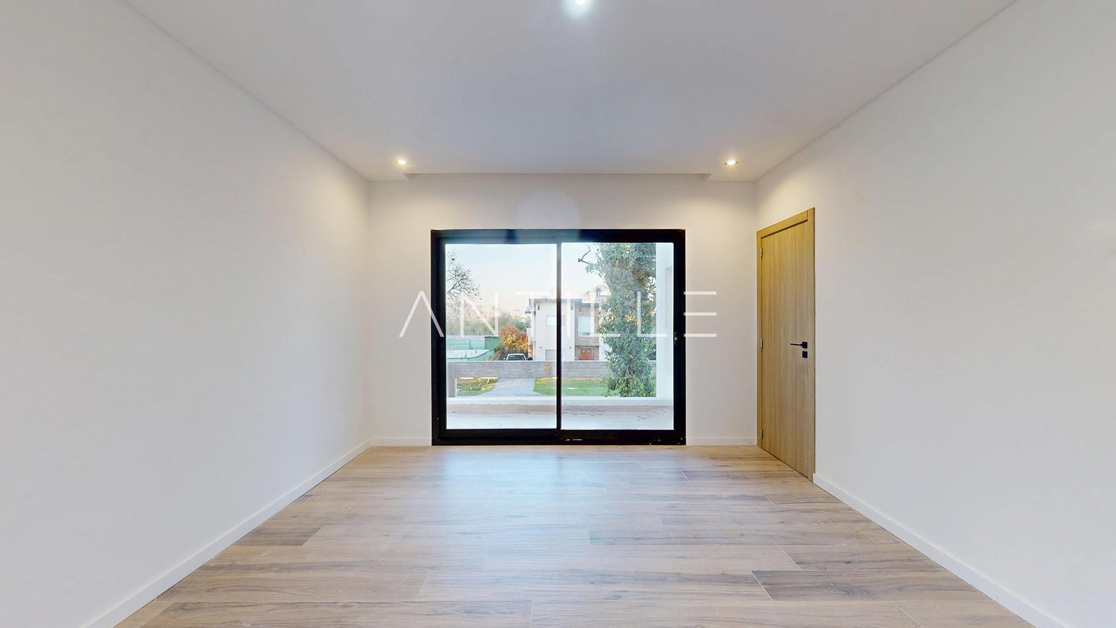 DORMITORIO CASA EN GREENVILLE POLO 
