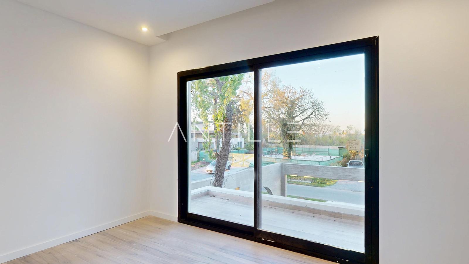 DOMRITORIO 2 CASA EN GREENVILLE POLO 