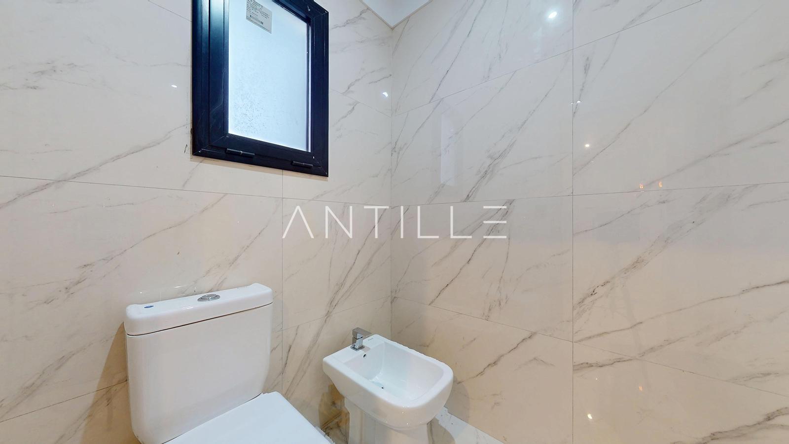 BAÑO 3 CASA EN GREENVILLE POLO 