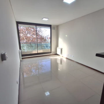 Departamento de un dormitorio en venta y alquiler en Av. Pellegrini al 3700 Rosario