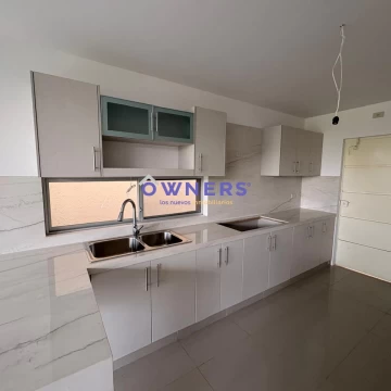 VENTA DE CASA VILLAS LA RIADA DE LA URBANIZACION LA ROMAREDA -  POR ESTRENAR (LM)
