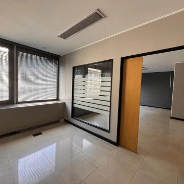 ALQUILER OFICINA EN MICROCENTRO - EDIFICIO "CLUB ALEMAN"
