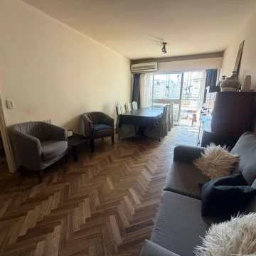 Venta Departamento 4 ambientes en Abasto