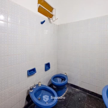 1786025560.jpg