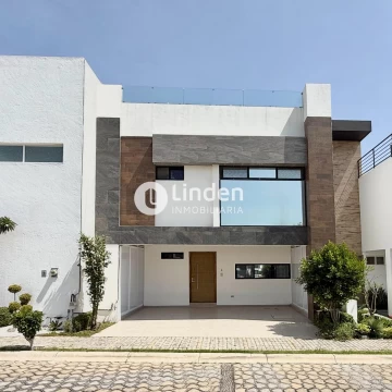 Casa en Venta en Parque Veracruz, Lomas de Angelopolis III.