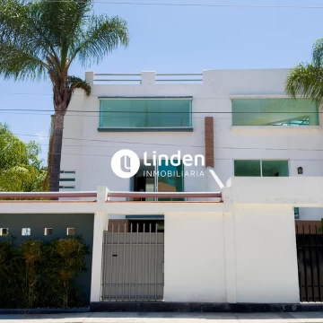 Casa en Venta en La Calera, Puebla.