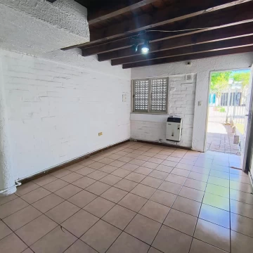 Dúplex en alquiler Barrio Jardín Trapiche-Godoy Cruz.