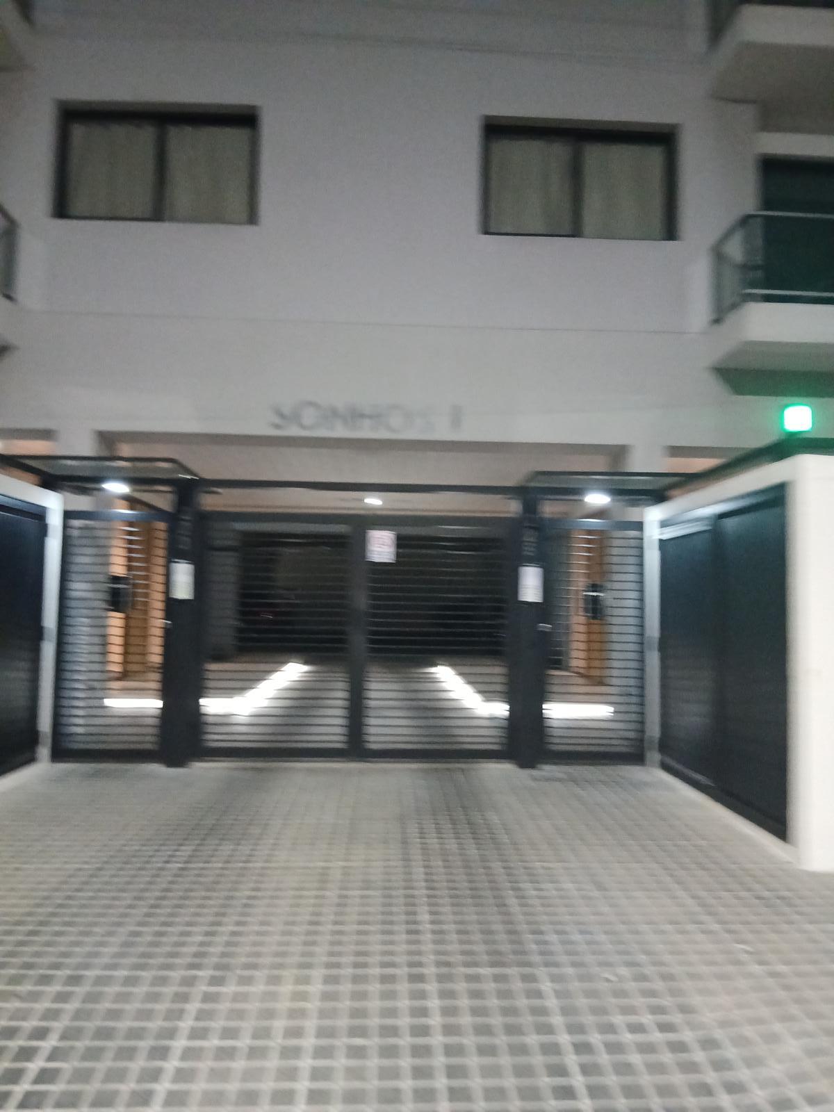 image 100