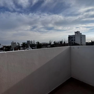 1786098266.jpg