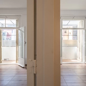 VENTA - 3 AMBIENTES - BALCON - LUMINOSO - CERCANIA AL OBELISCO - IDEAL AIRBNB -  SUBTE B Y D -  BARRIO NORTE