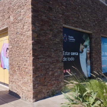 Alquiler Local  59D  superficie 34m2 - Pueblo Caamaño , Pilar