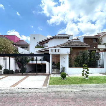 Casa en venta en Jardines de la Montaña, uno de los mejores fraccionamientos del Sur de la CDMX